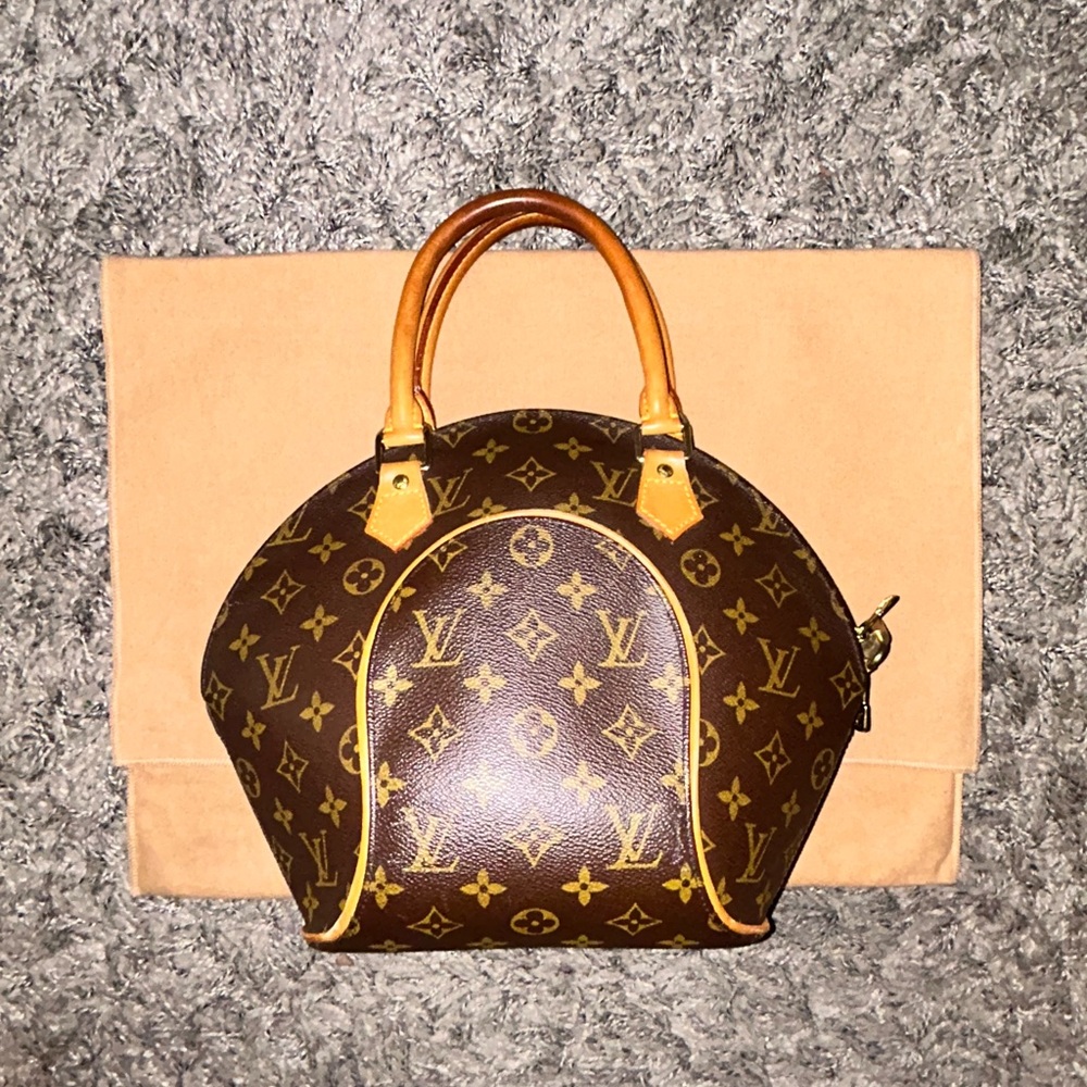 Louis Vuitton Ellipse Monogram Satchel - Picture 6 of 7